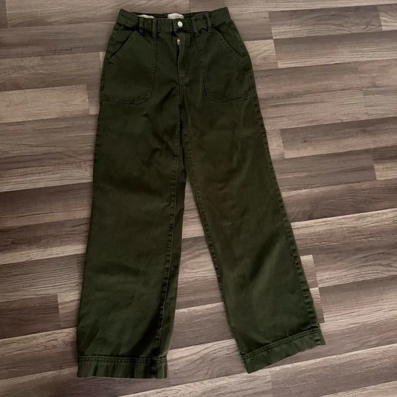 Universal Thread Olive Green Women Jeans - Picture 2 of 15